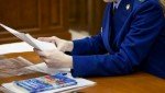 В Тольятти по постановлению прокурора организация и ее директор, уклонившиеся от заключения трудового договора с работником, привлечены к административной ответственности
